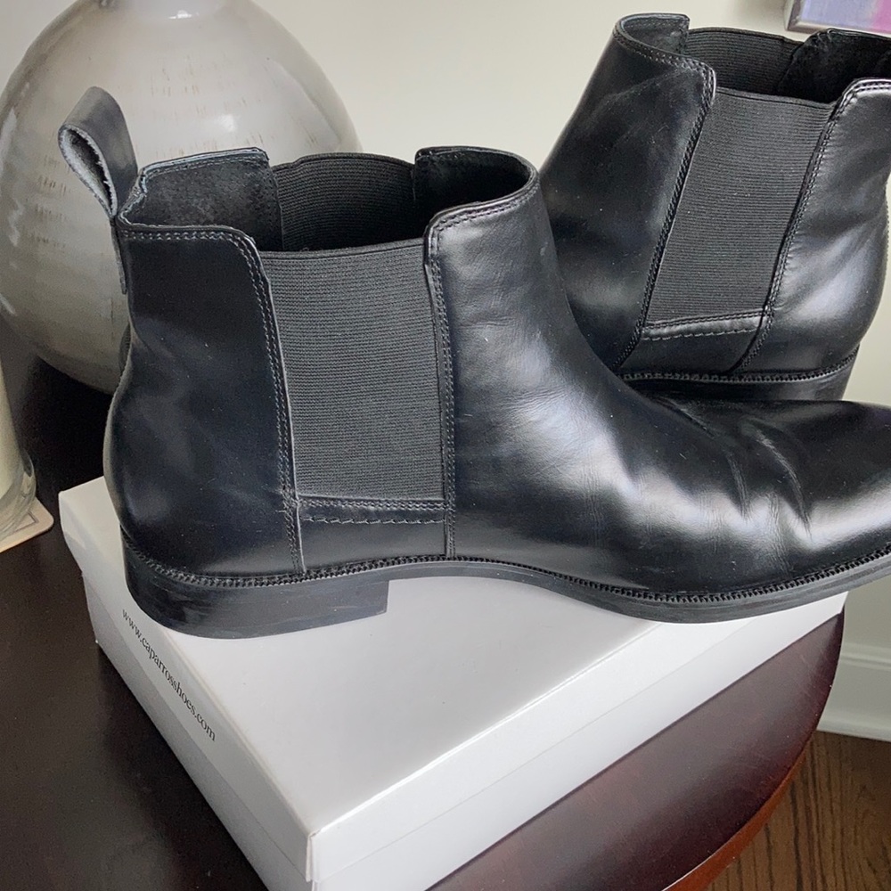Men’s leather boot